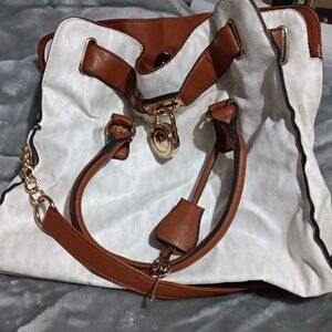 Michael Kors brown&white pure with lock and key